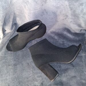 Seven Dials Black Textured Ankle Booties